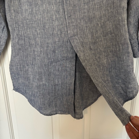 Sara Campbell 100% Linen Button Down - Picture 7 of 7
